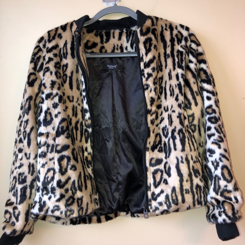 Worn once cheetah faux fur bomber jacket